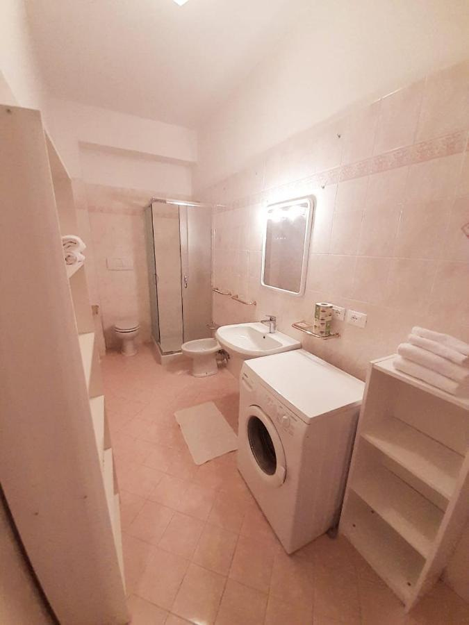 Pura Apartment Verona Esterno foto